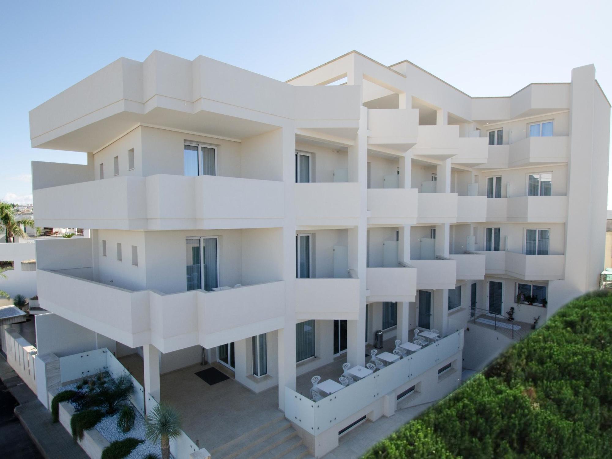 Quihotel Порто-Чезарео Экстерьер фото