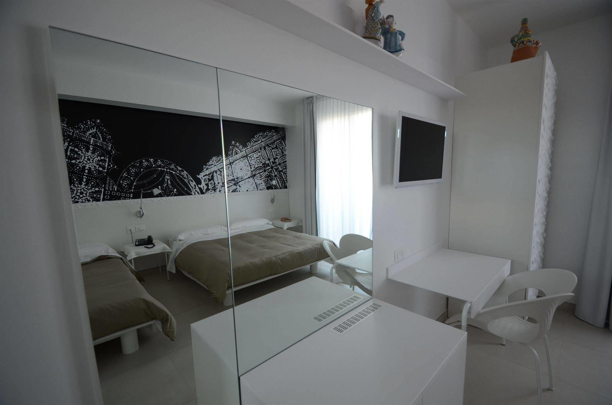 Quihotel Порто-Чезарео Экстерьер фото